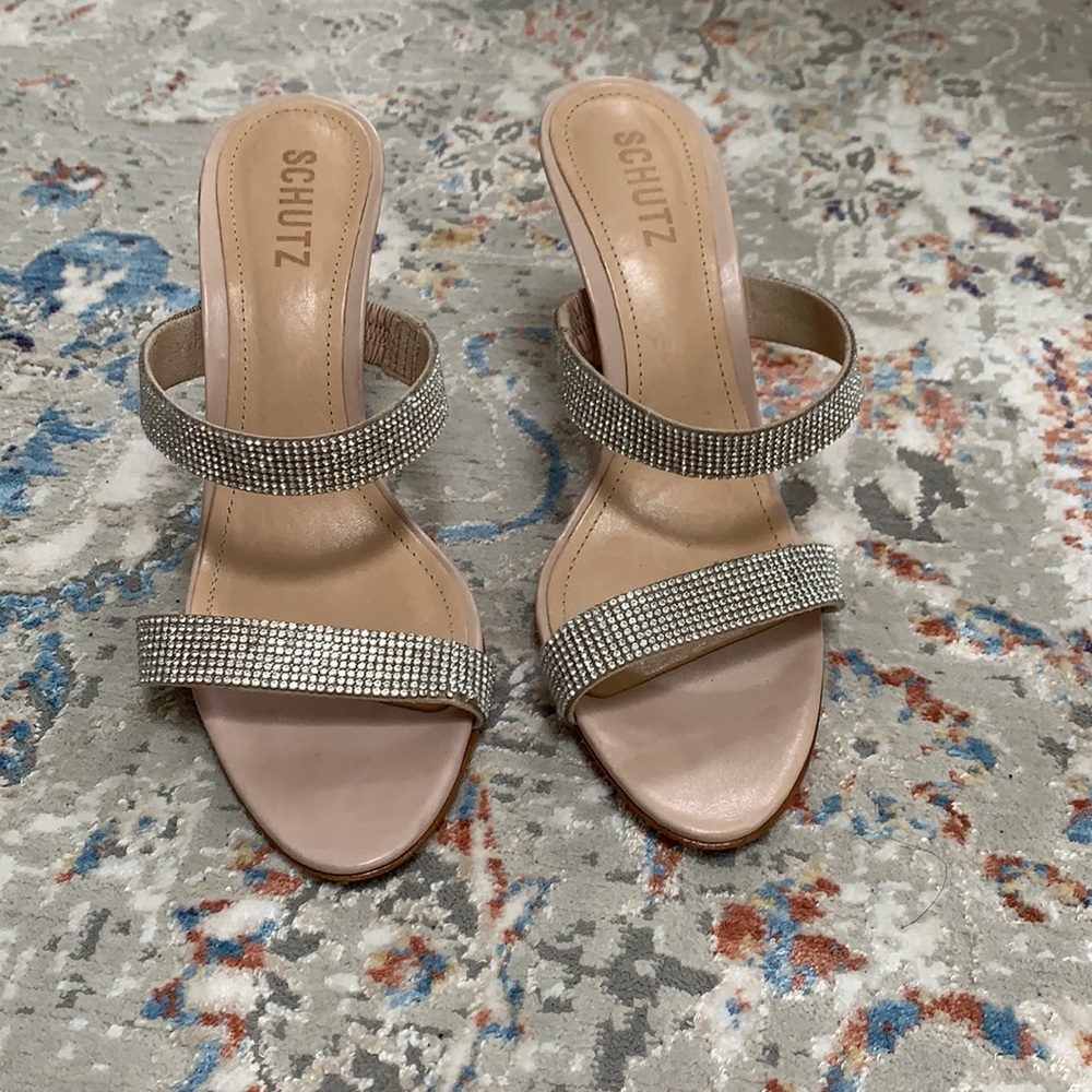 Schutz rhinestone slides - still available!